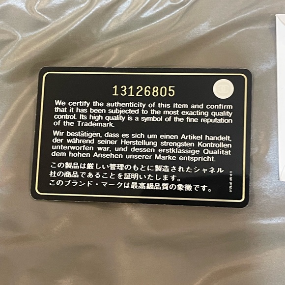 Chanel coco cocoon nylon tote bag - Picture 8 of 15